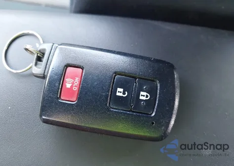 2012 Toyota Prius C Three z USA, uszkodzony, nr VIN JTDKDTB39C1501635